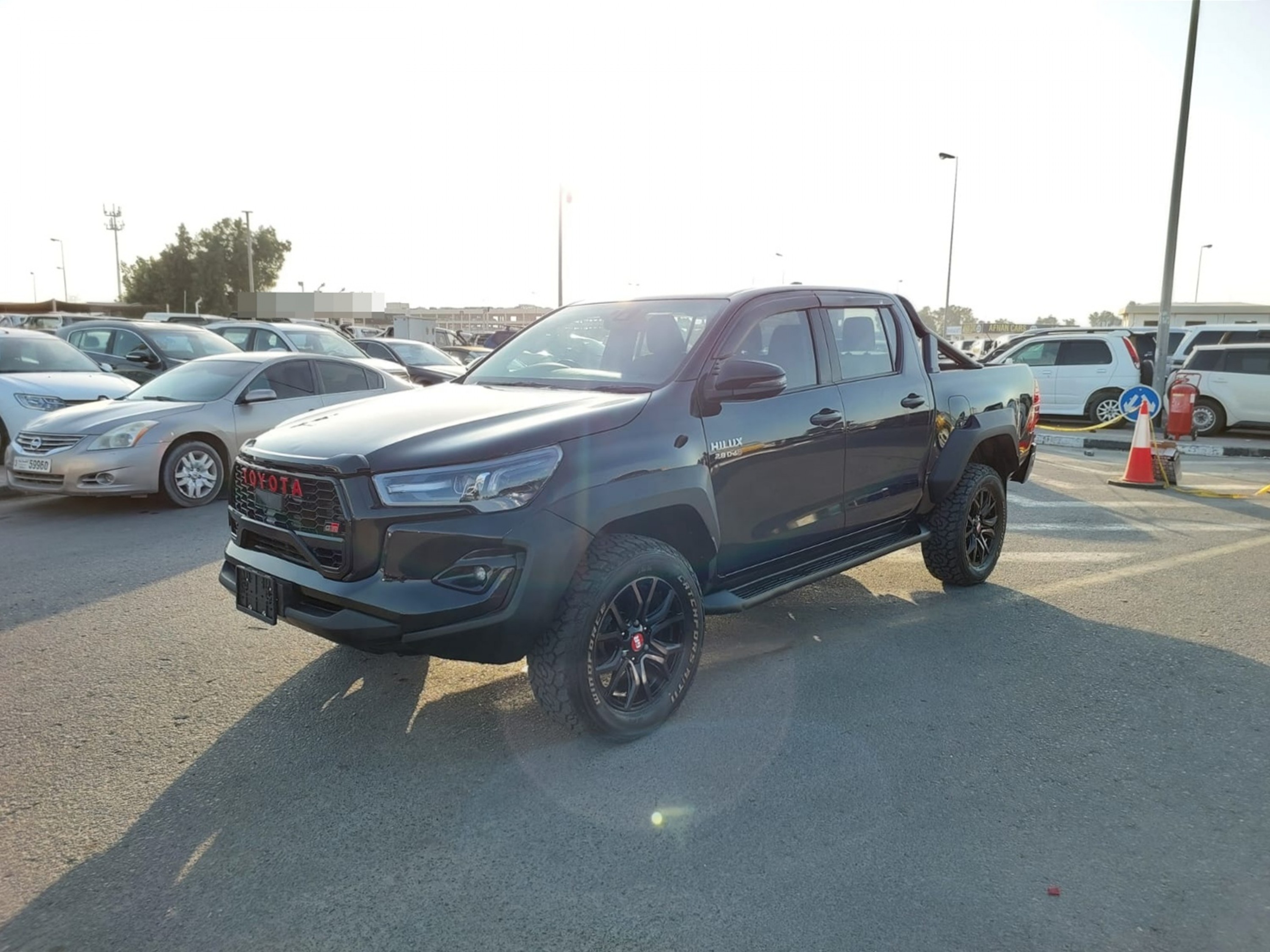 TOYOTA Hilux