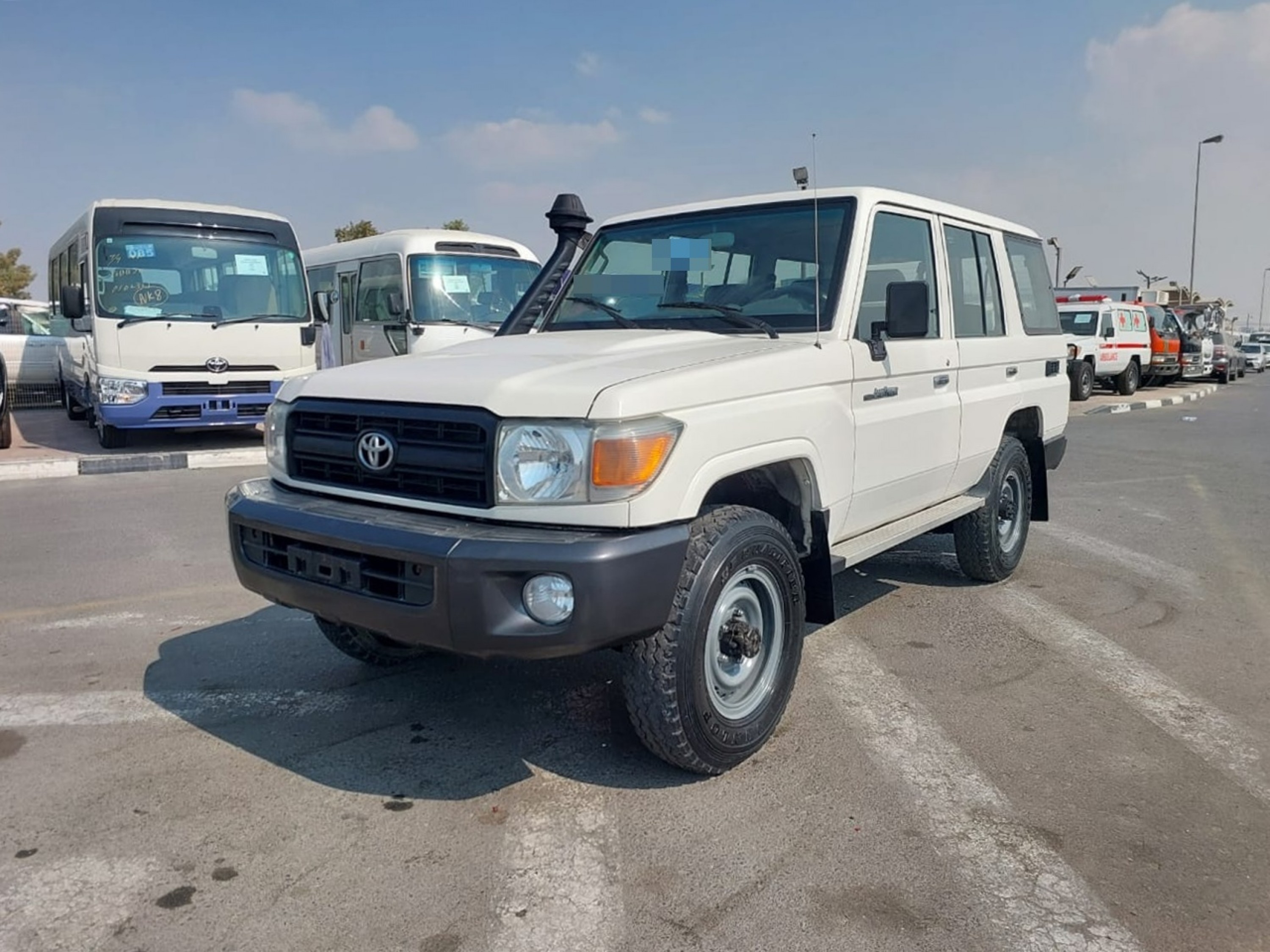 TOYOTA Land Cruiser