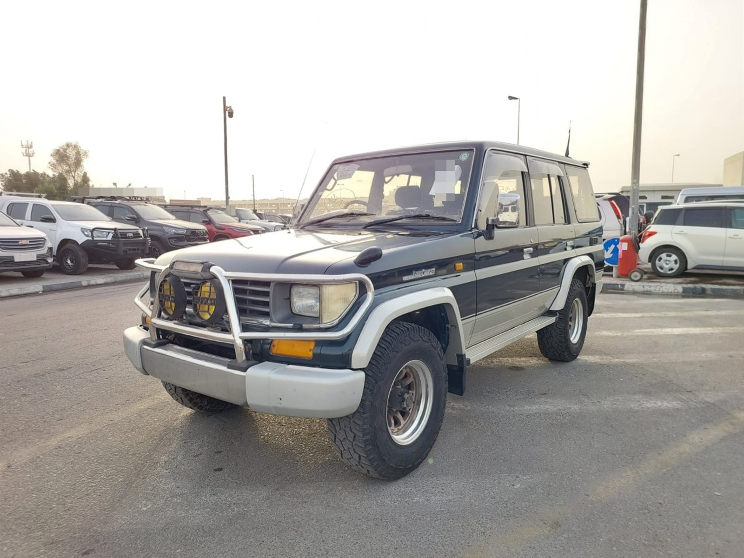 TOYOTA Land Cruiser Prado