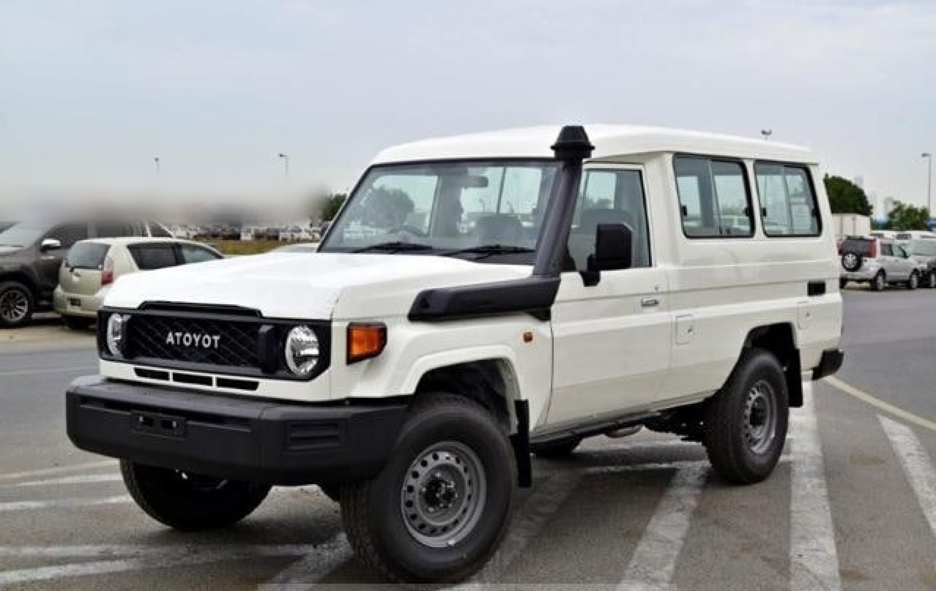 TOYOTA Land Cruiser