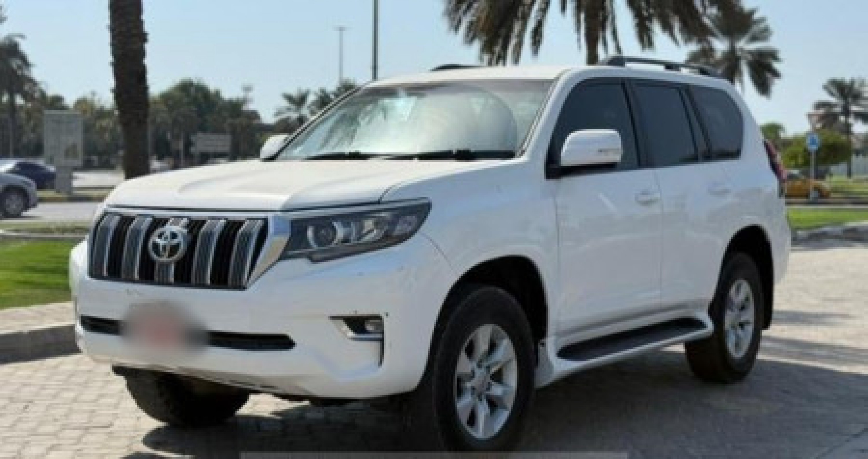 TOYOTA Land Cruiser Prado