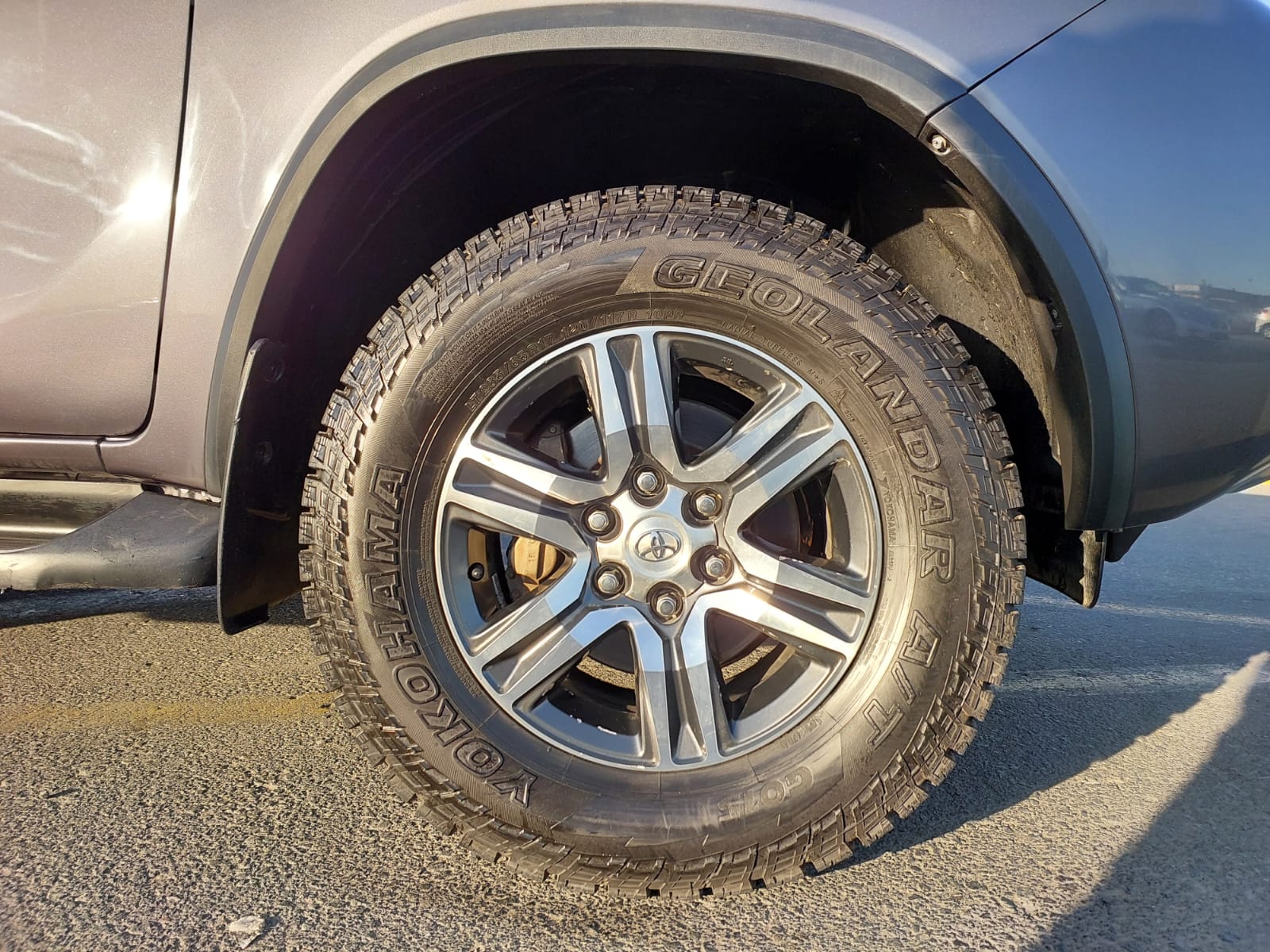 3127 TOYOTA FORTUNER A/T 4WD GRAY