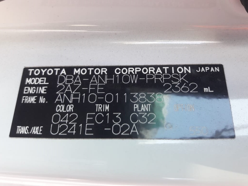 3838 - Toyota alphard van  2.4 AT White