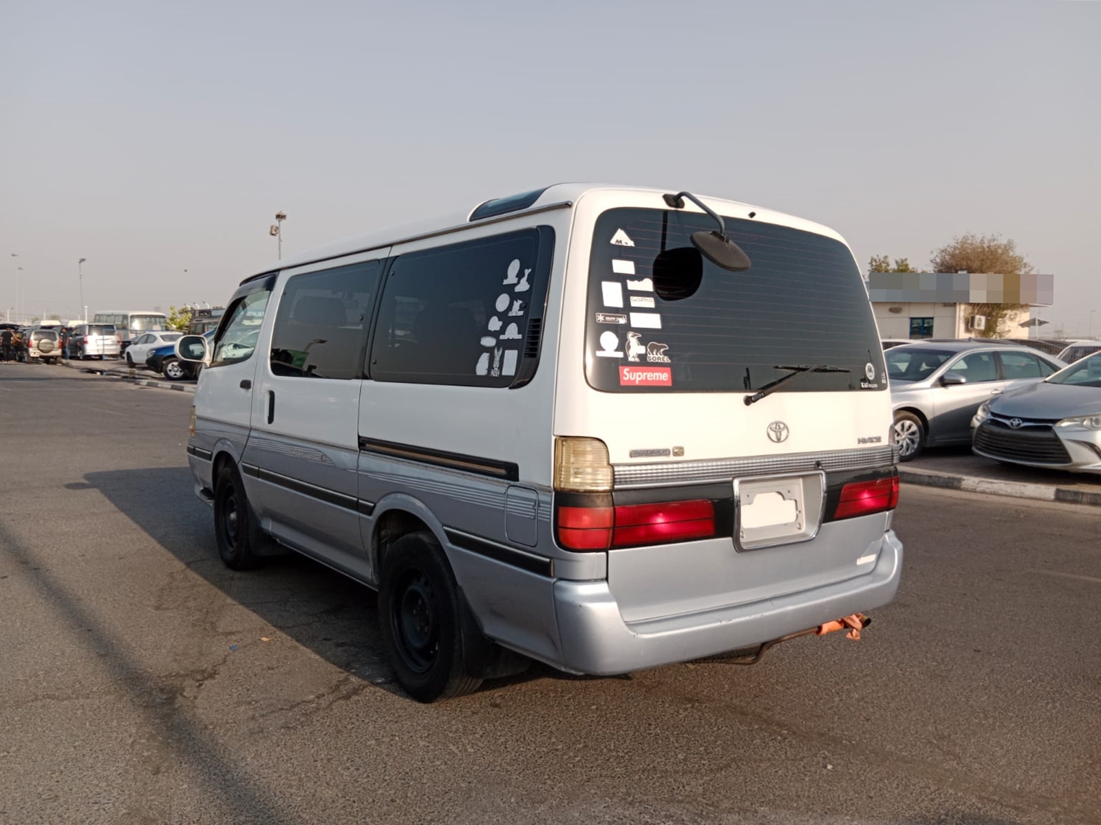 1169 TOYOTA HIACE VAN 2.4 A/T 2WD OTHER