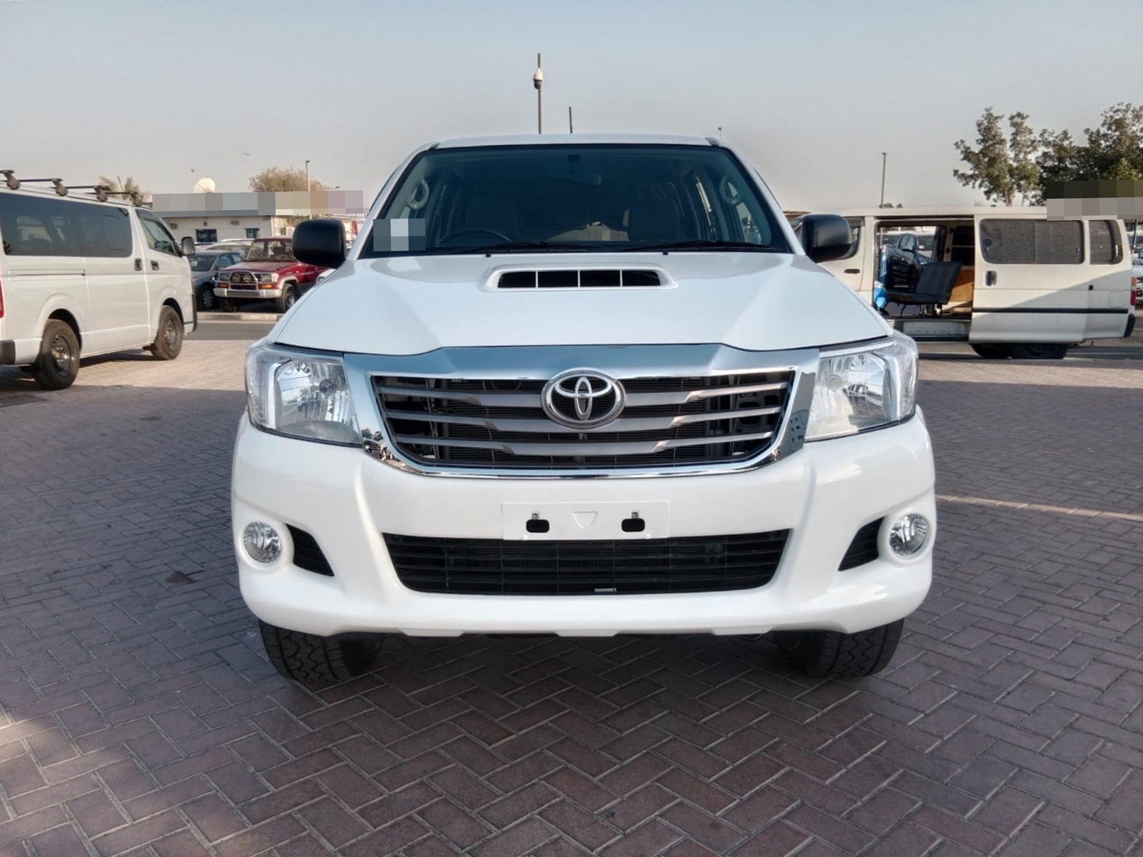7843 TOYOTA HILUX PICK UP 3.0 M/T 4WD WHITE
